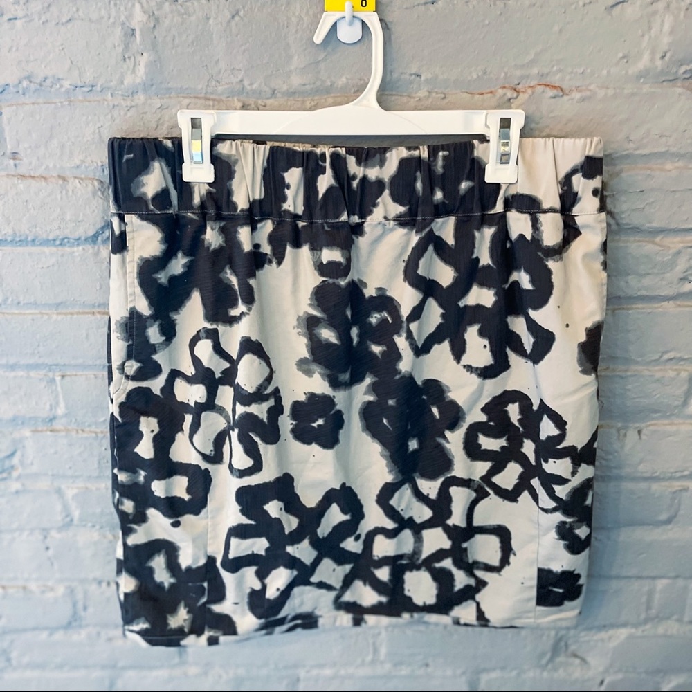 Floral skirt